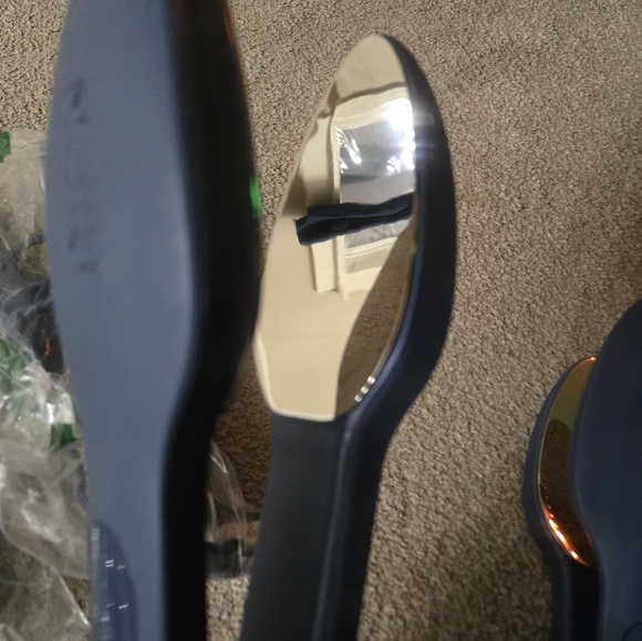 Reserved - Picture 5 of 10